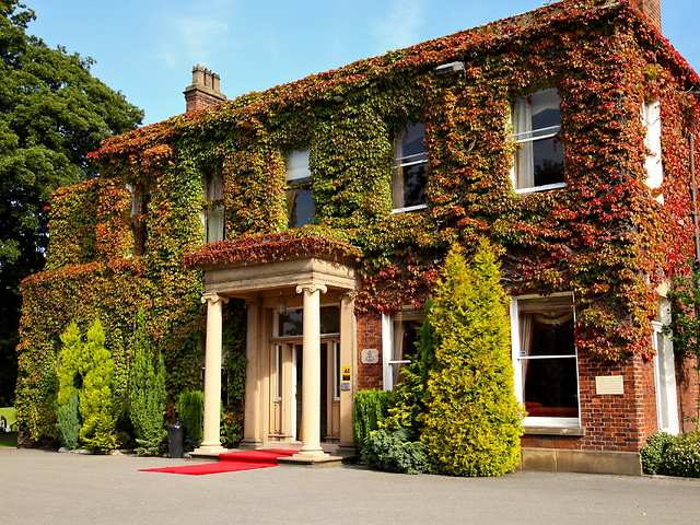 Farington Lodge