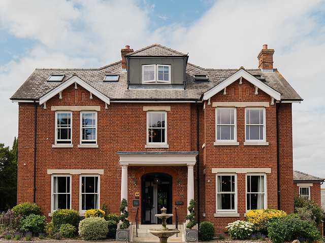 The Duxford Lodge