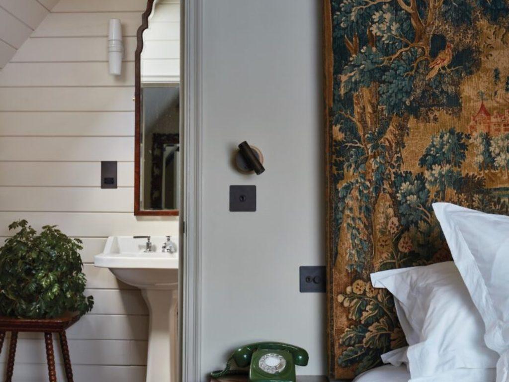 Luxury room, The George in Rye