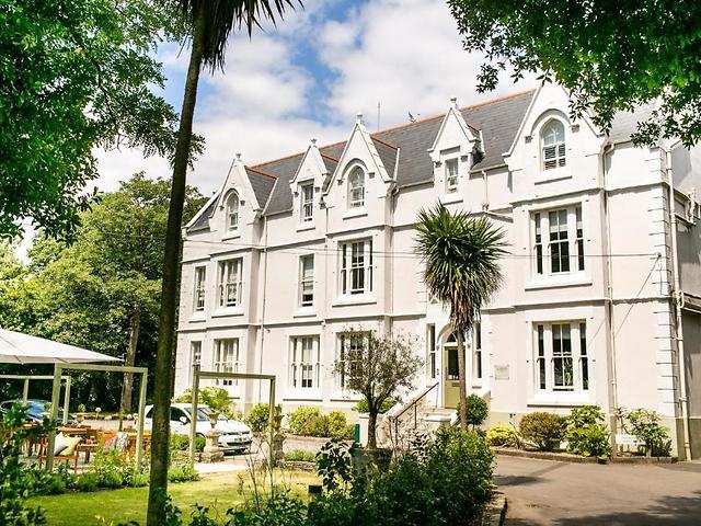The Green House, Bournemouth