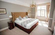 The Snooty Fox Hotel